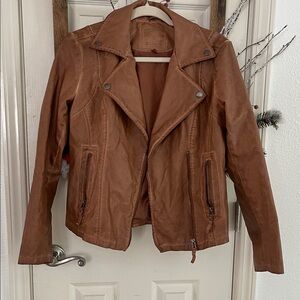 Studio Women's Tan Leather Jacket